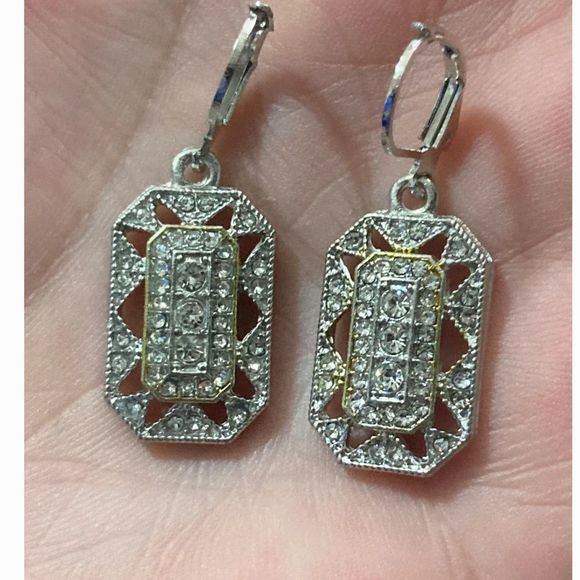 - 💖 Art deco Silver Tone  Diamond Pave geometric octagon drop earrings💖 - Picture 12 of 16